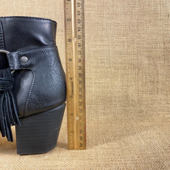 Women’s booties ankle boots American eagle tassel black size 9 - Picture 8 of 12
